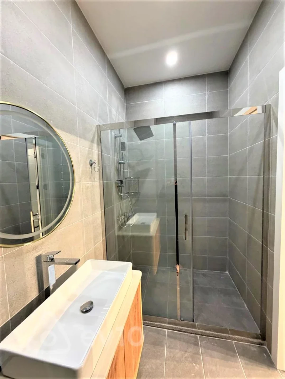 Kirayə verilir 3 otaqlı yeni tikili 100 m²