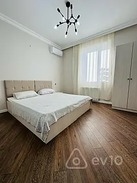 Satılır 4 otaqlı həyət evi 140 m²
