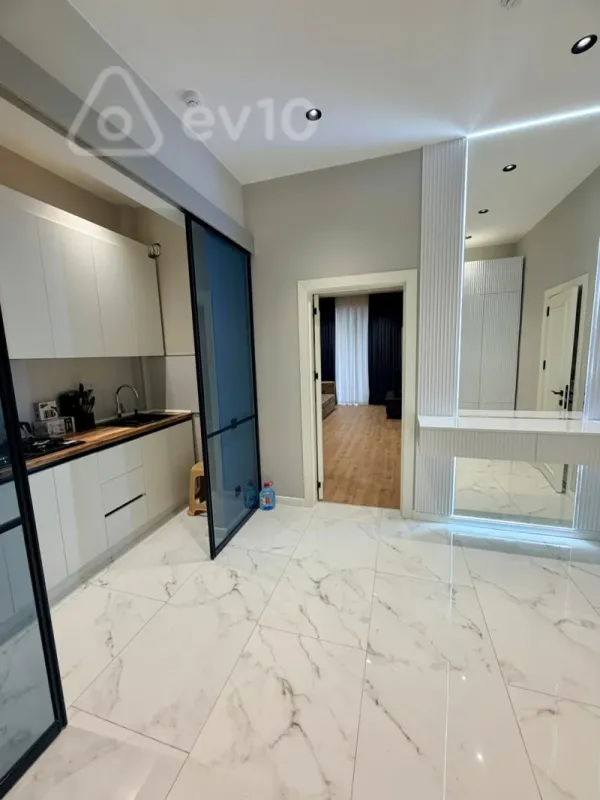 Kirayə verilir 2 otaqlı yeni tikili 71 m²