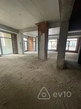Satılır 4 otaqlı yeni tikili 157.5 m²