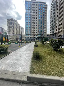Satılır 4 otaqlı yeni tikili 157.5 m²