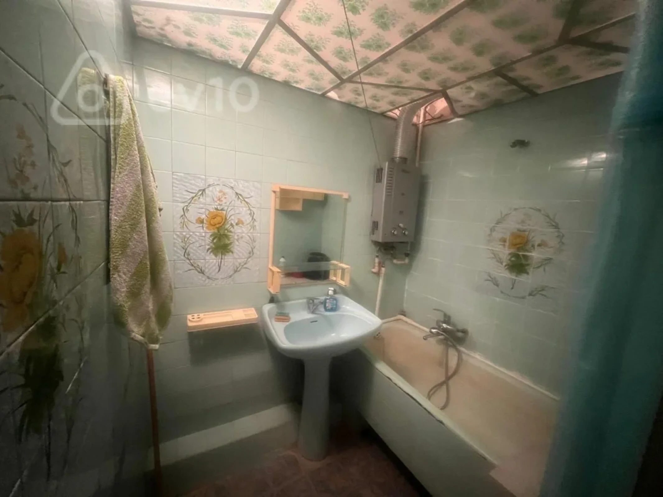 Satılır 3 otaqlı köhnə tikili 86 m²