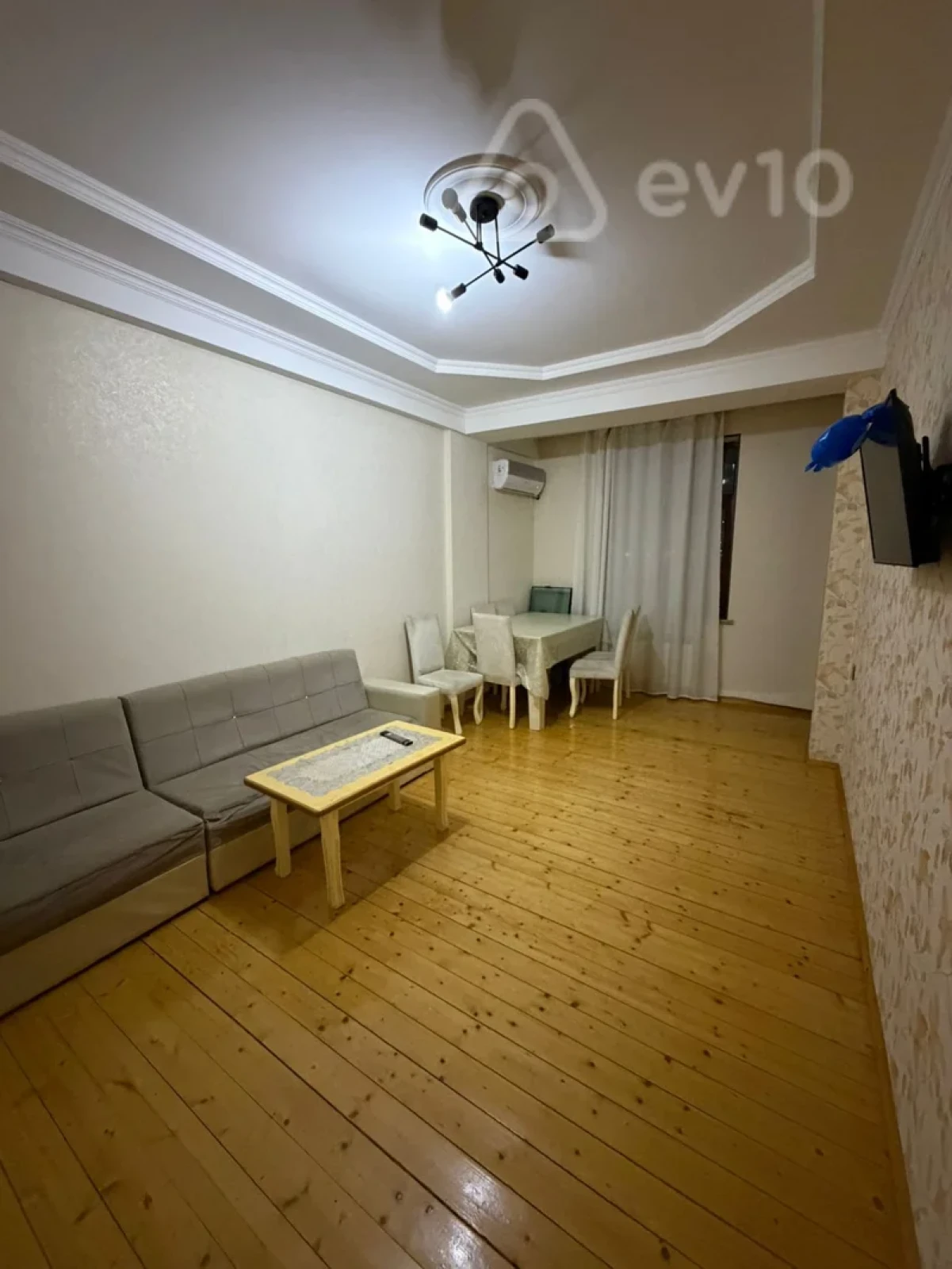 Kirayə verilir 2 otaqlı yeni tikili 70 m²