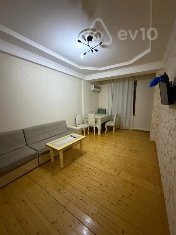 Kirayə verilir 2 otaqlı yeni tikili 70 m²