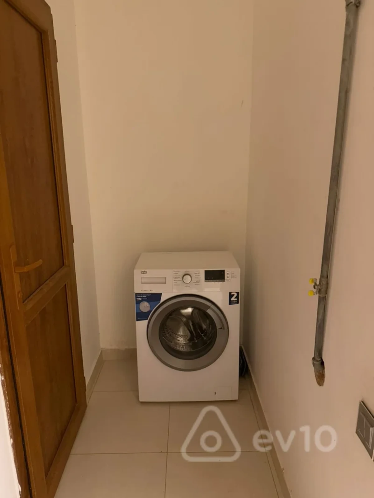 Kirayə verilir 2 otaqlı yeni tikili 70 m²