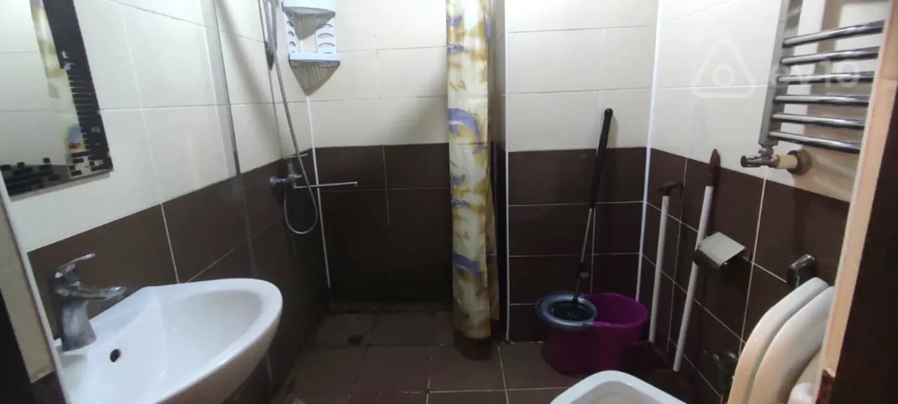 Kirayə verilir 2 otaqlı köhnə tikili 70 m²