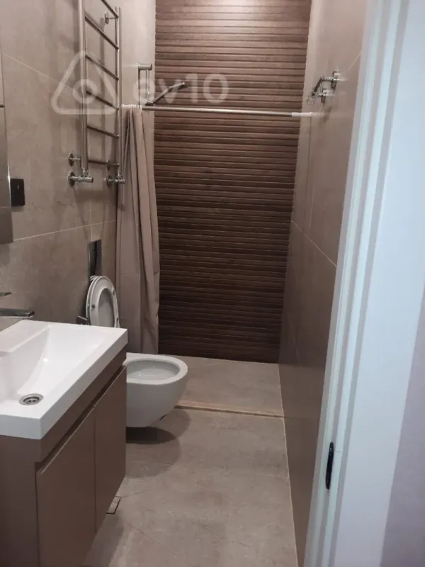 Kirayə verilir 2 otaqlı yeni tikili 51 m²