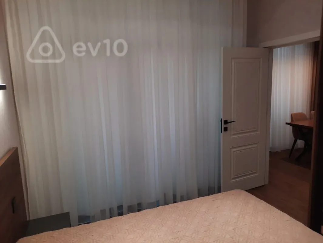Kirayə verilir 2 otaqlı yeni tikili 51 m²