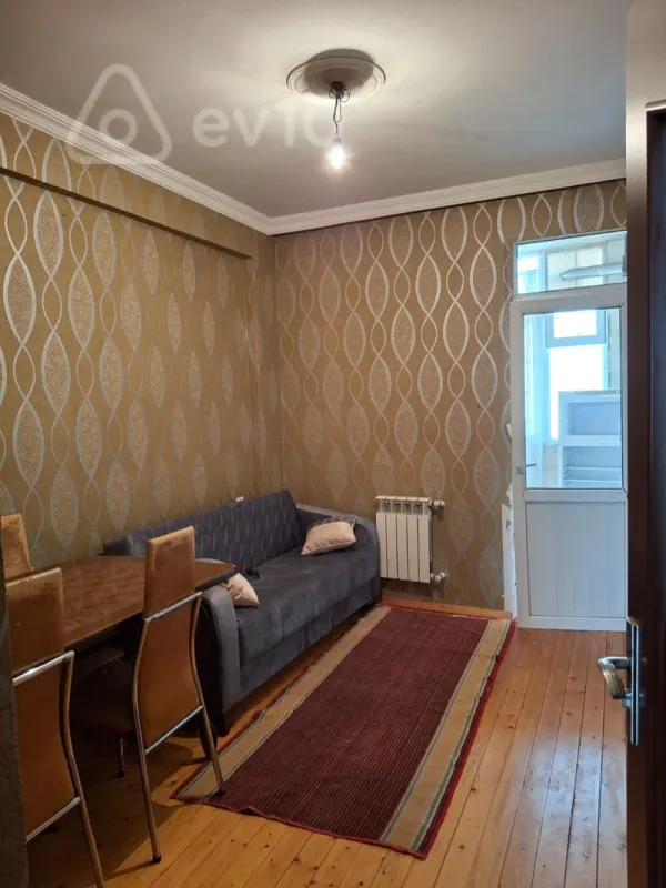 Kirayə verilir 2 otaqlı yeni tikili 55 m²