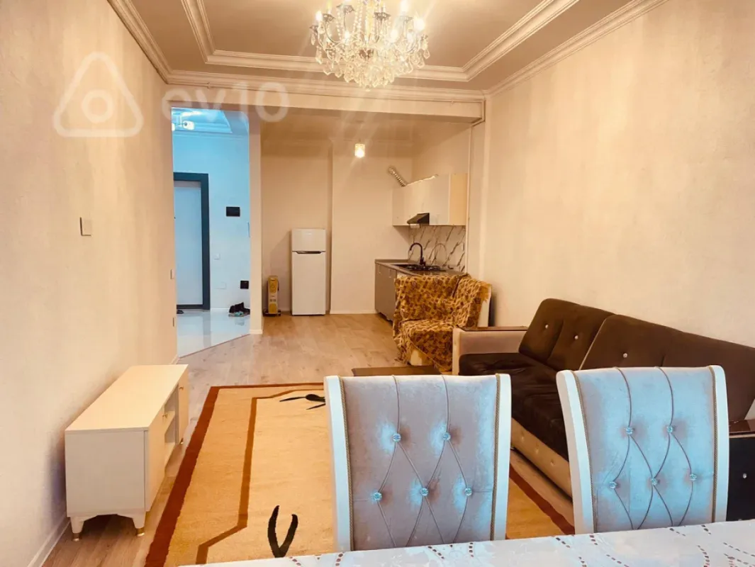 Kirayə verilir 2 otaqlı yeni tikili 70 m²