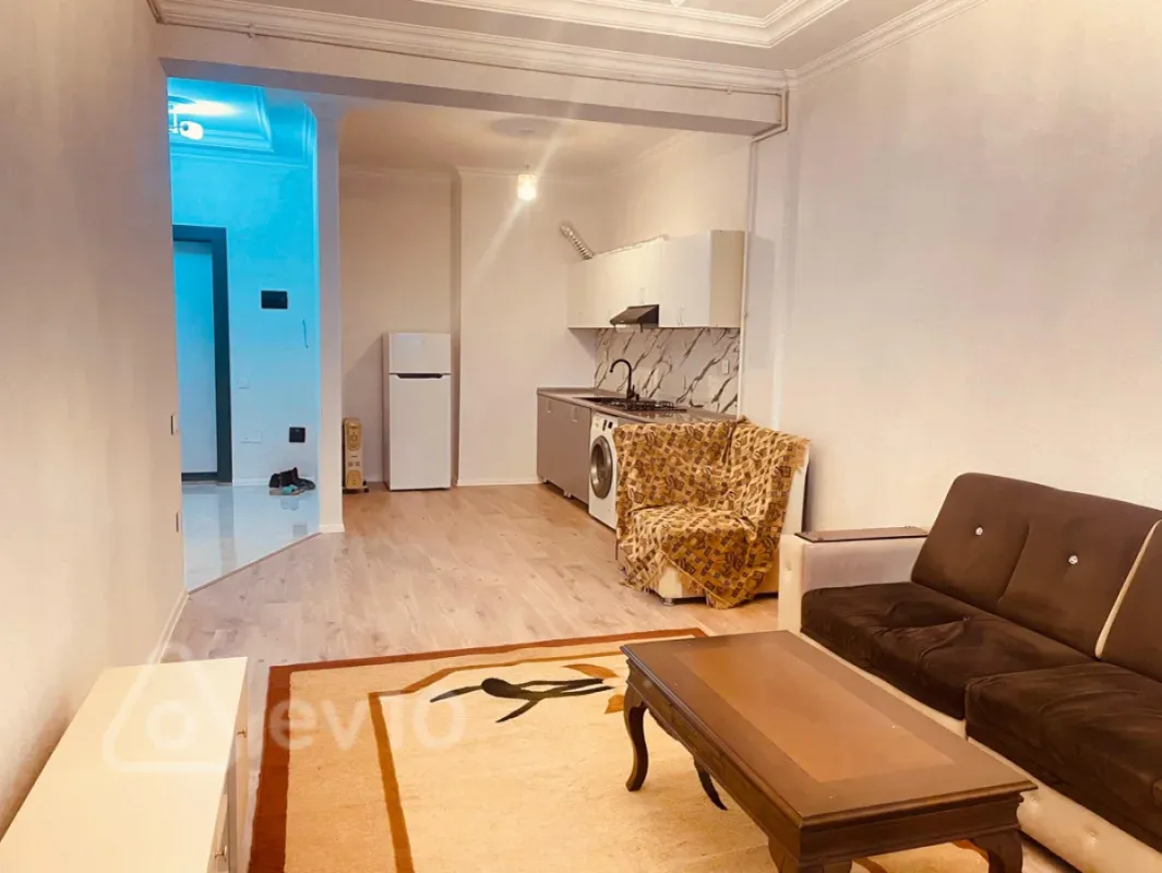 Kirayə verilir 2 otaqlı yeni tikili 70 m²