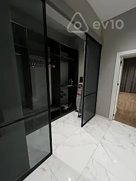 Kirayə verilir 2 otaqlı yeni tikili 72 m²