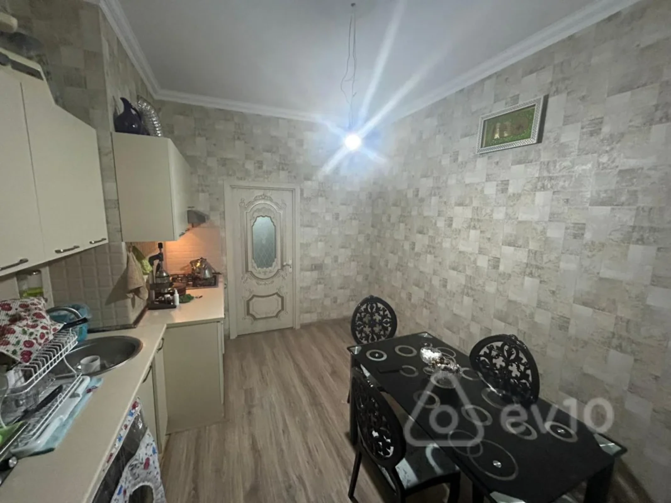 Satılır 3 otaqlı yeni tikili 120 m²