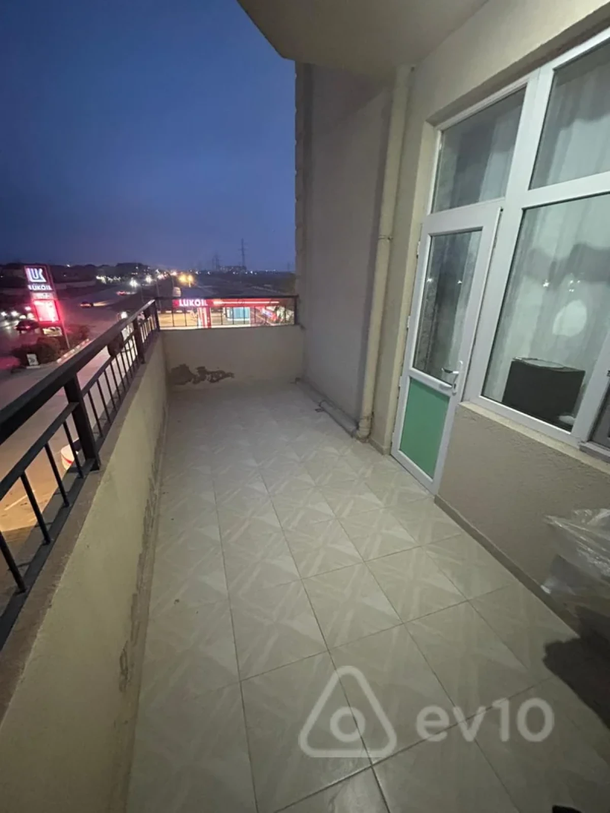 Satılır 3 otaqlı yeni tikili 120 m²