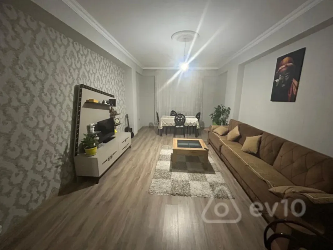 Satılır 3 otaqlı yeni tikili 120 m²