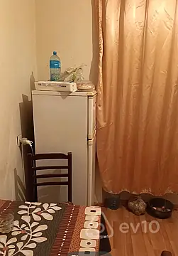 Kirayə verilir 2 otaqlı köhnə tikili 65 m²