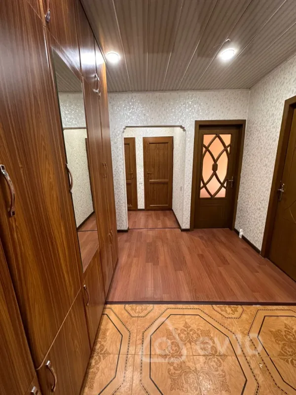 Kirayə verilir 3 otaqlı köhnə tikili 85 m²