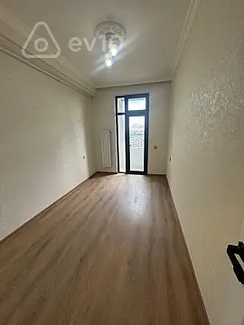 Kirayə verilir 2 otaqlı yeni tikili 46 m²