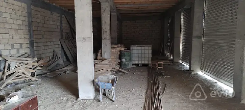 Satılır mənzil 360000 m²