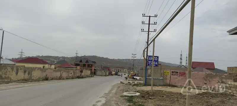 Satılır mənzil 360000 m²