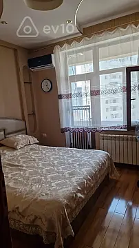 Satılır 2 otaqlı yeni tikili 60 m²