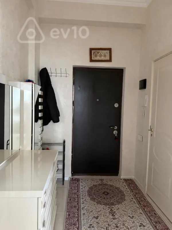 Satılır 2 otaqlı yeni tikili 63 m²