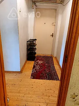 Kirayə verilir 3 otaqlı köhnə tikili 63 m²