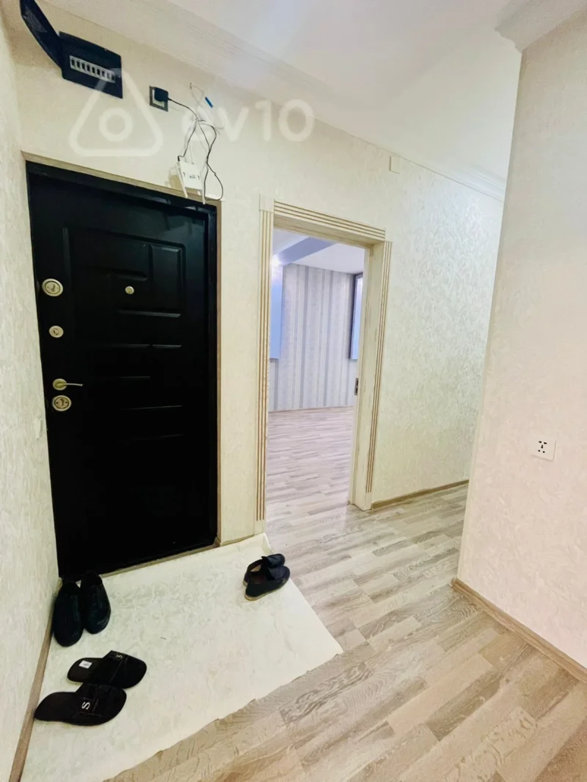 Satılır 2 otaqlı köhnə tikili 60 m²