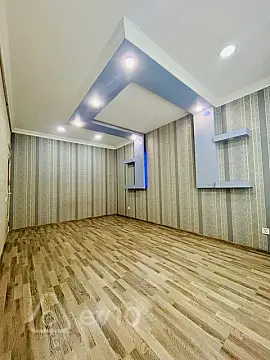 Satılır 2 otaqlı köhnə tikili 60 m²