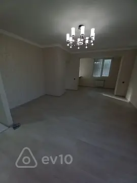 Satılır 3 otaqlı köhnə tikili 92 m² — Bakı, Nəsimi 3 otaq 92.00 m²
