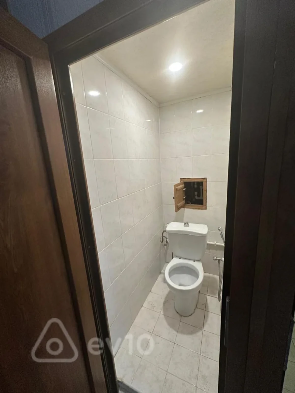 Kirayə verilir 2 otaqlı köhnə tikili 65 m²