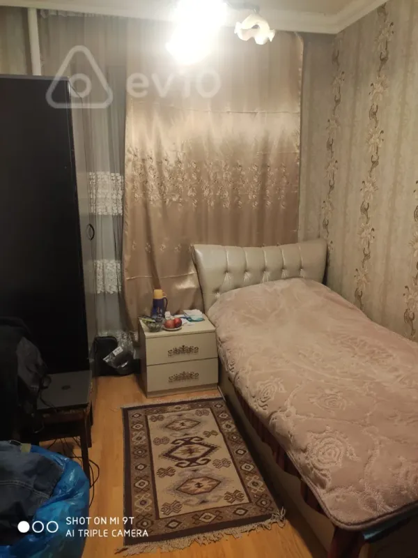 Kirayə verilir 4 otaqlı köhnə tikili 130 m²