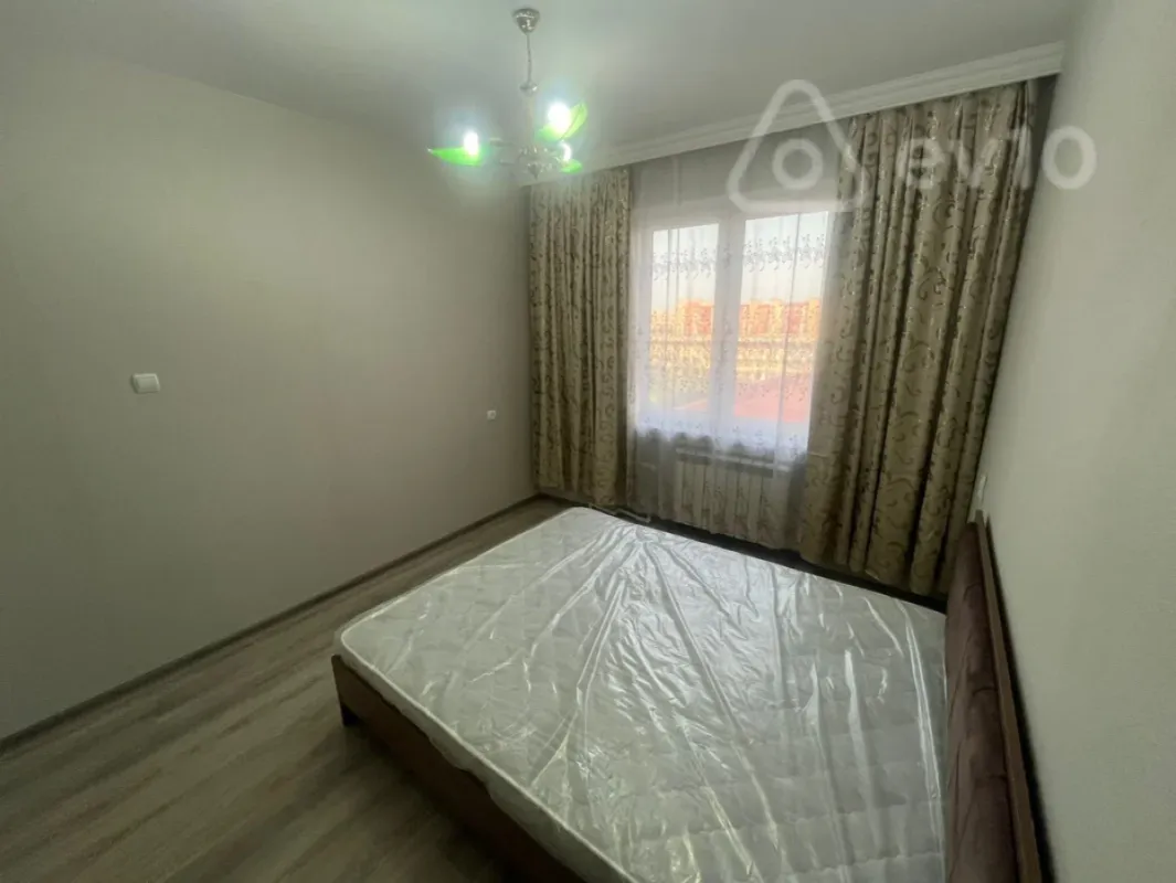 Kirayə verilir 3 otaqlı köhnə tikili 79 m²