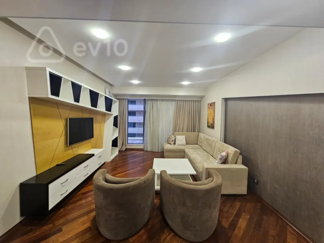 Kirayə verilir 2 otaqlı yeni tikili 75 m²