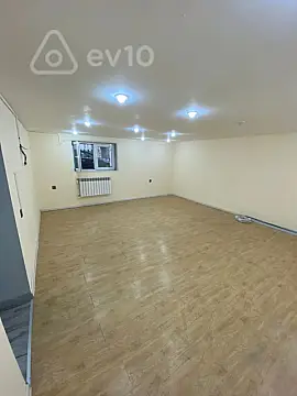 Kirayə verilir mənzil 265 m²