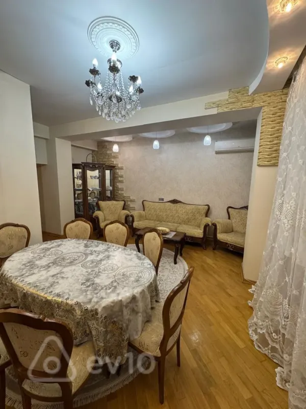 Kirayə verilir 3 otaqlı yeni tikili 73 m²