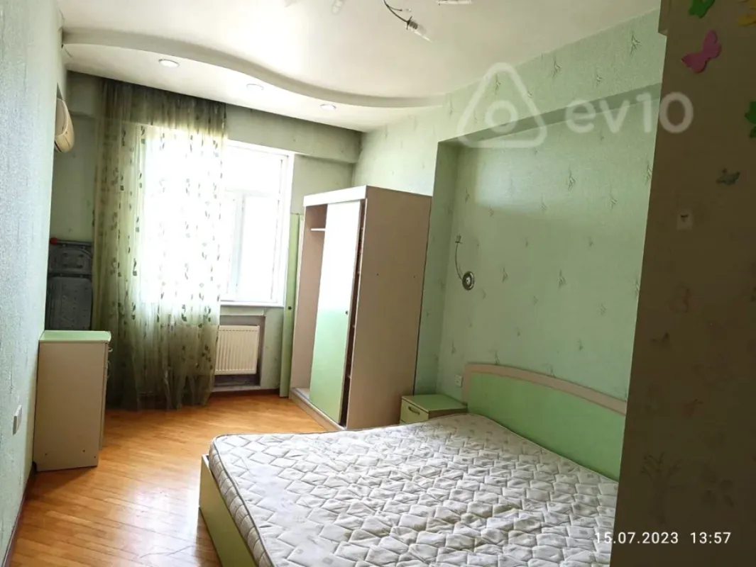 Kirayə verilir 2 otaqlı yeni tikili 90 m²