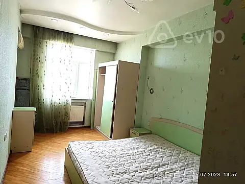 Kirayə verilir 2 otaqlı yeni tikili 90 m²