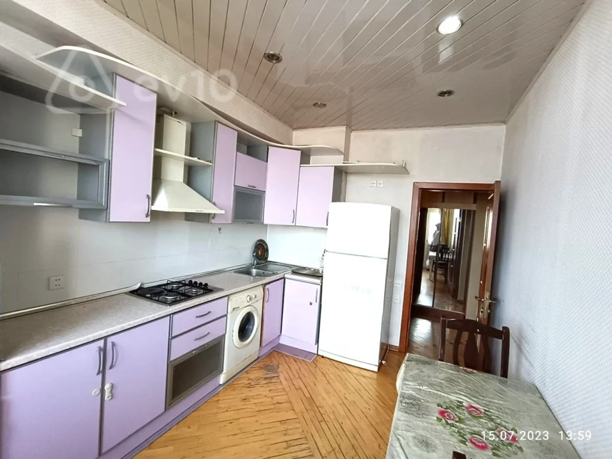 Kirayə verilir 2 otaqlı yeni tikili 90 m²