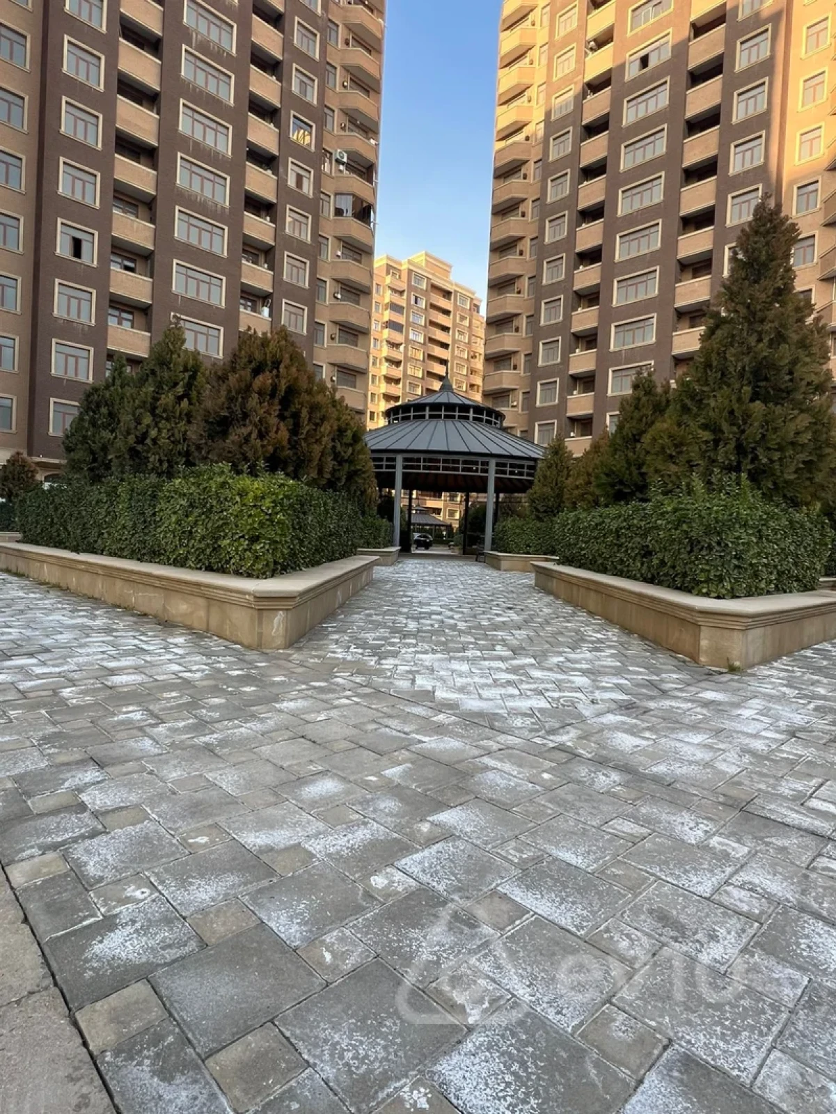 Satılır 4 otaqlı yeni tikili 186 m²