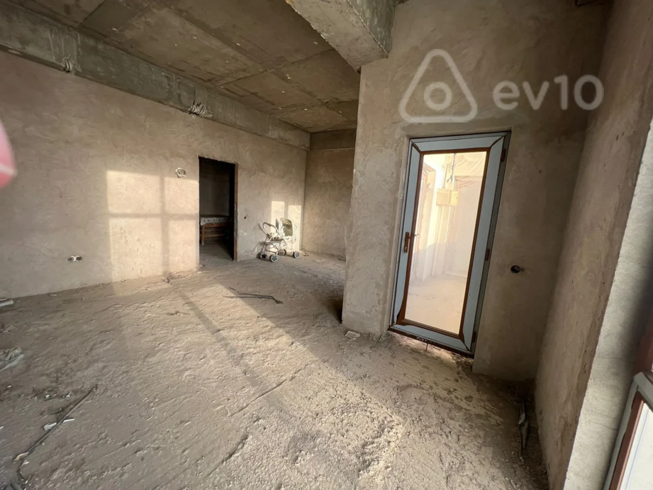 Satılır 4 otaqlı yeni tikili 186 m²