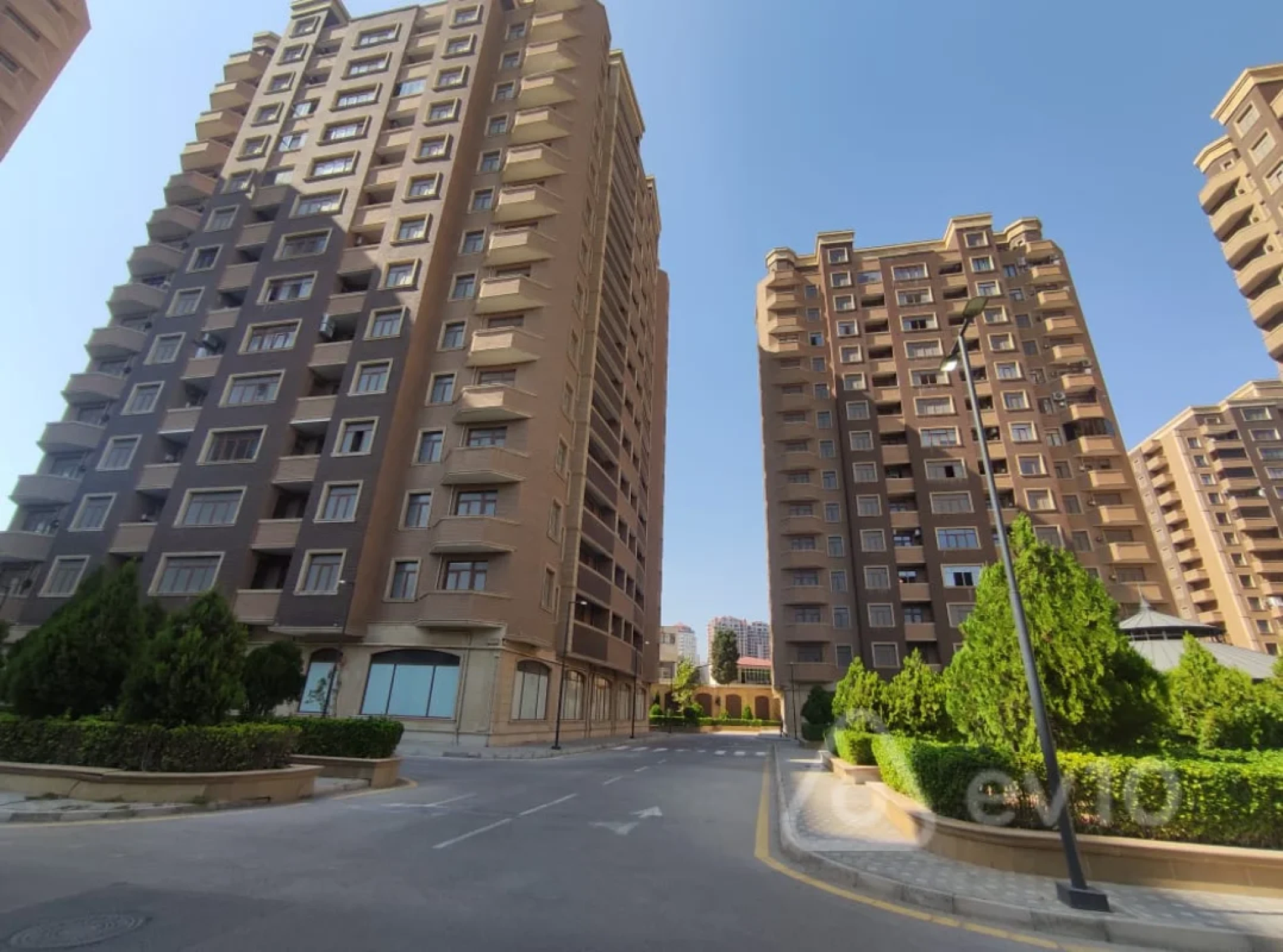 Satılır 4 otaqlı yeni tikili 186 m²