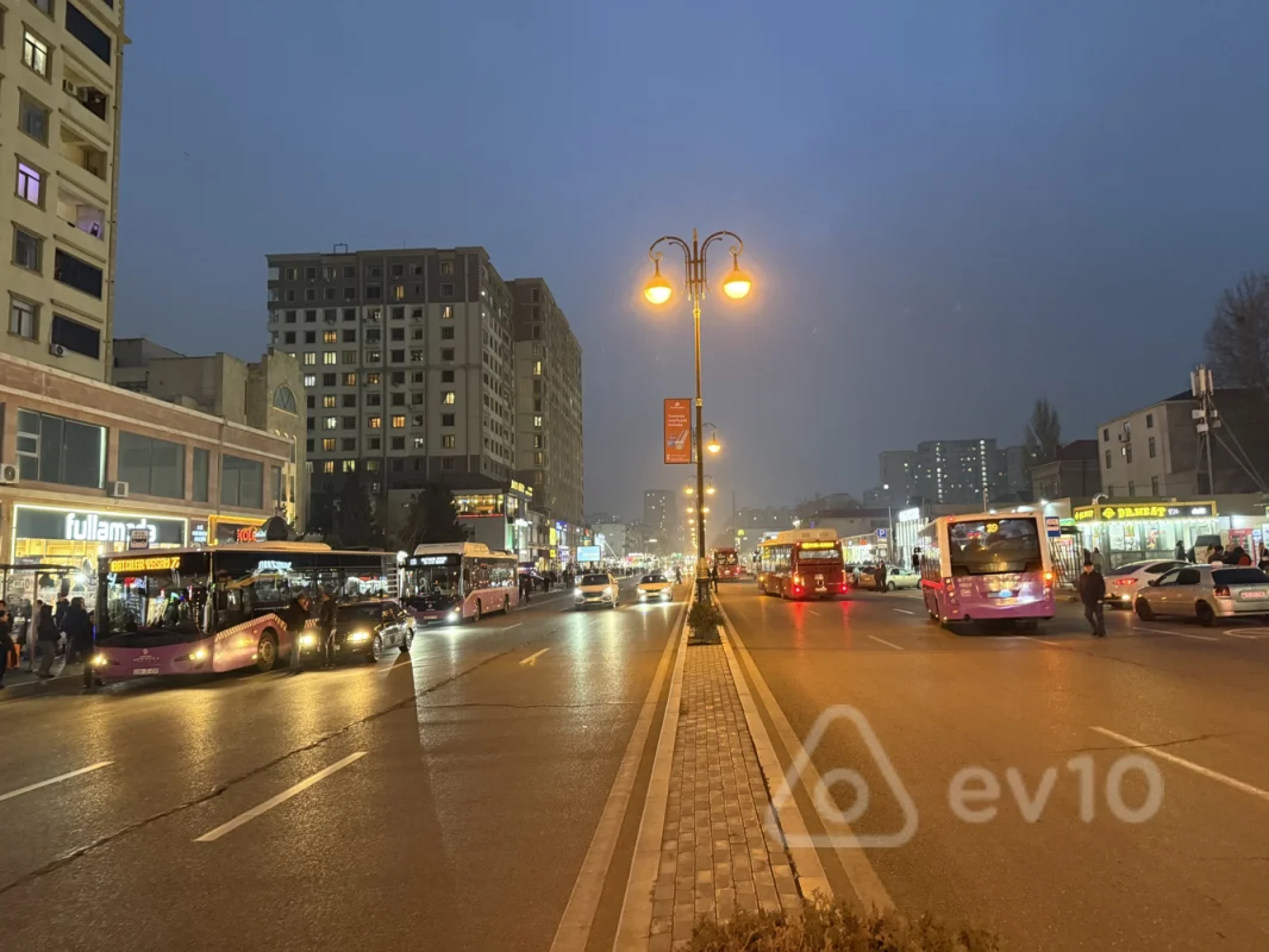 Satılır 2 otaqlı yeni tikili 55 m²