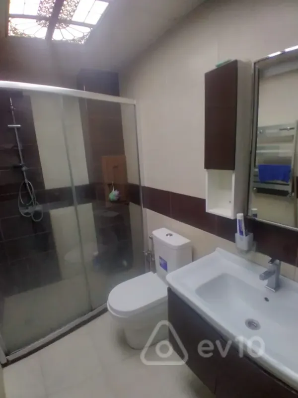 Satılır 3 otaqlı yeni tikili 118 m²