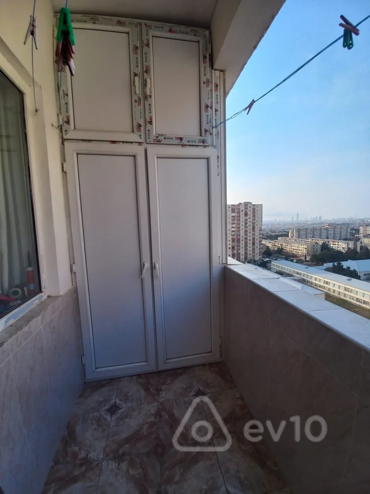 Satılır 3 otaqlı yeni tikili 118 m²