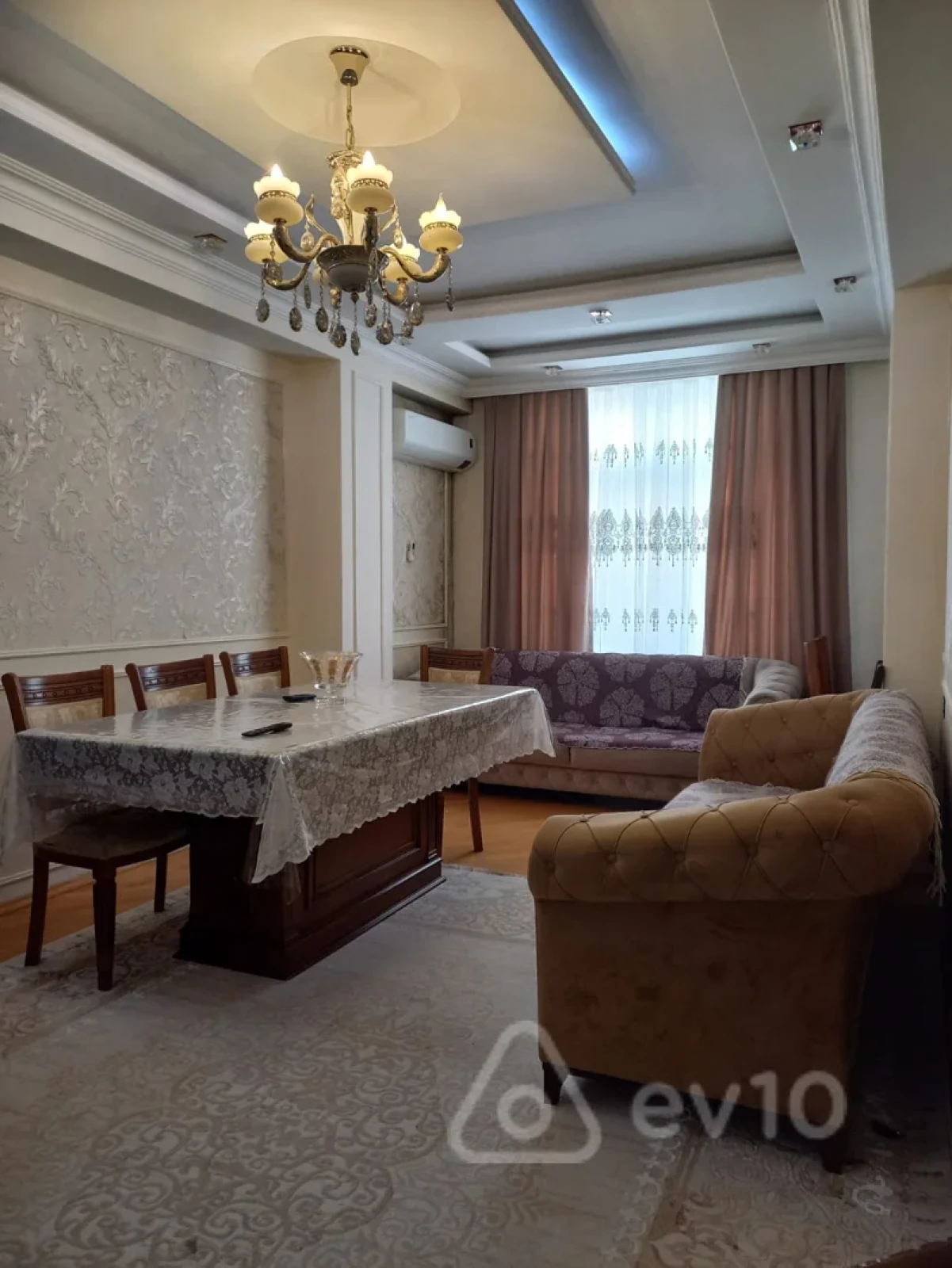 Satılır 3 otaqlı yeni tikili 118 m²