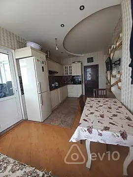 Satılır 3 otaqlı yeni tikili 118 m²