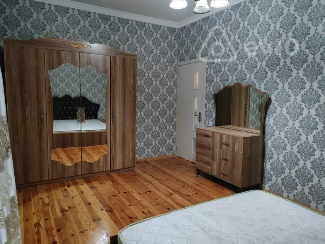 Kirayə verilir 4 otaqlı həyət evi 110 m²