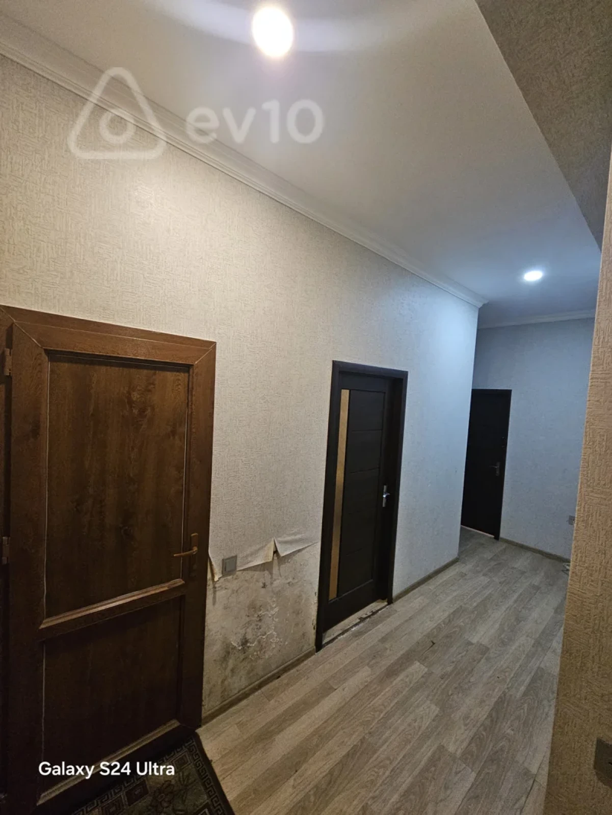 Kirayə verilir 3 otaqlı yeni tikili 68 m²