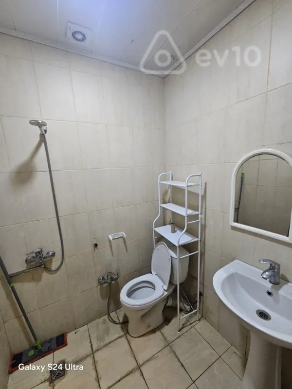 Kirayə verilir 3 otaqlı yeni tikili 68 m²